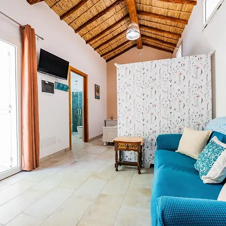 Casa Nenna * San Vito (Sardinia)